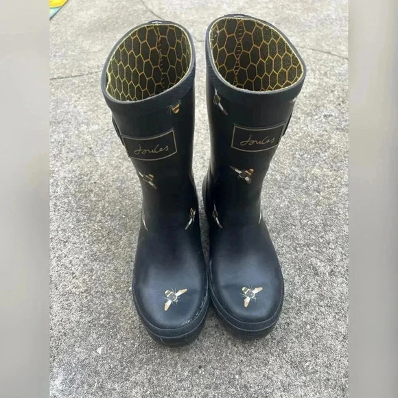 Joules Molly Welly Black Multi Bees Rain Boots - Picture 5 of 8